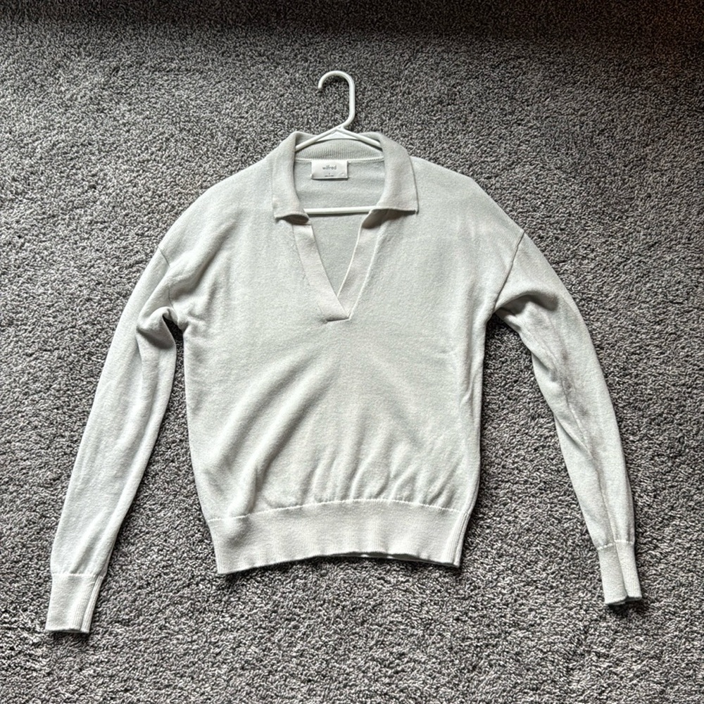 Aritzia Wilfred Sweater